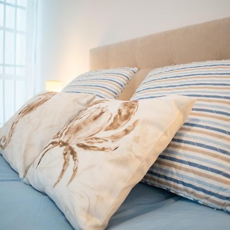 Apartamento Encarnacion Playa Caleta Cadiz Ngoại thất bức ảnh