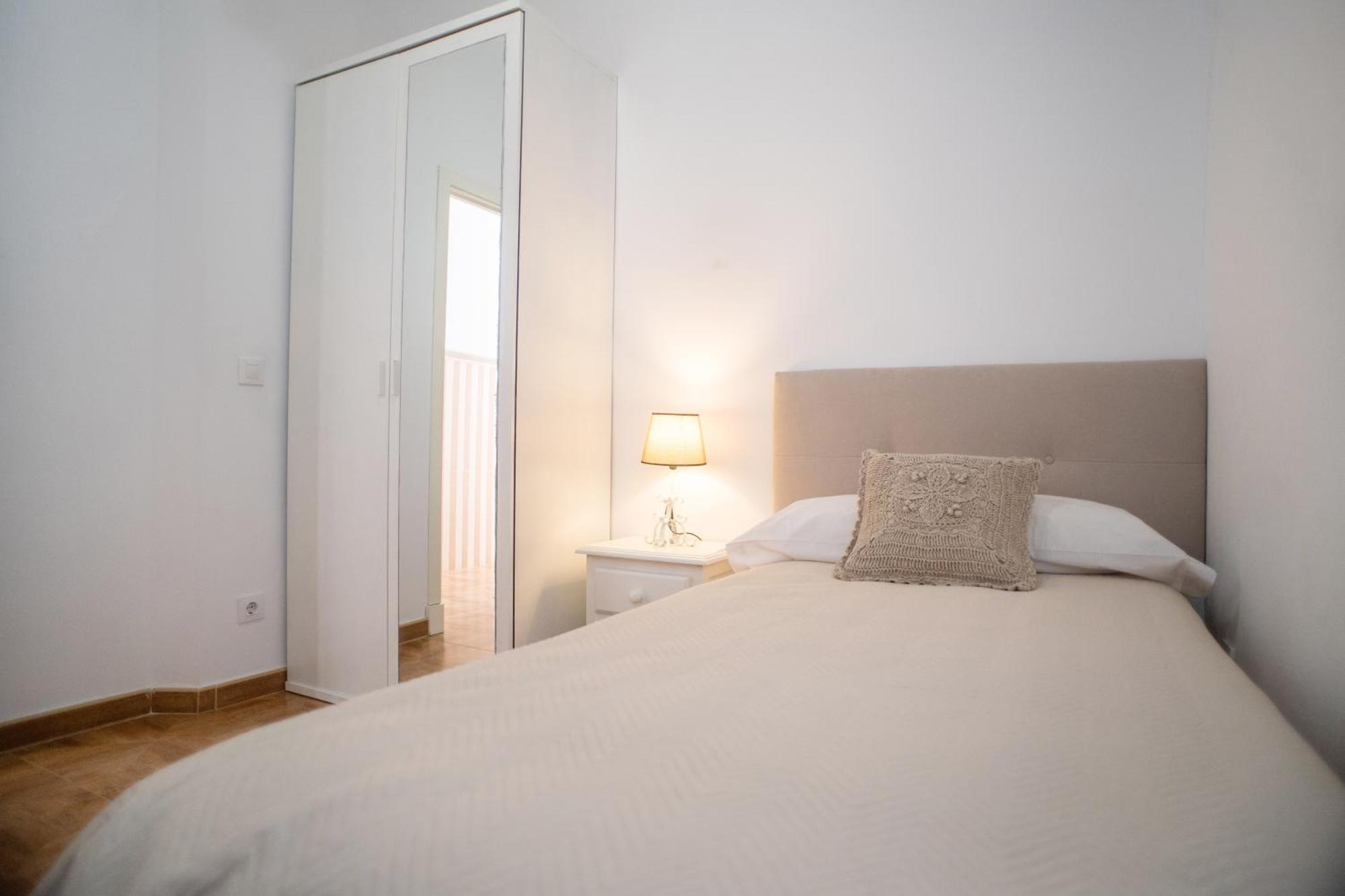 Apartamento Encarnacion Playa Caleta Cadiz Ngoại thất bức ảnh